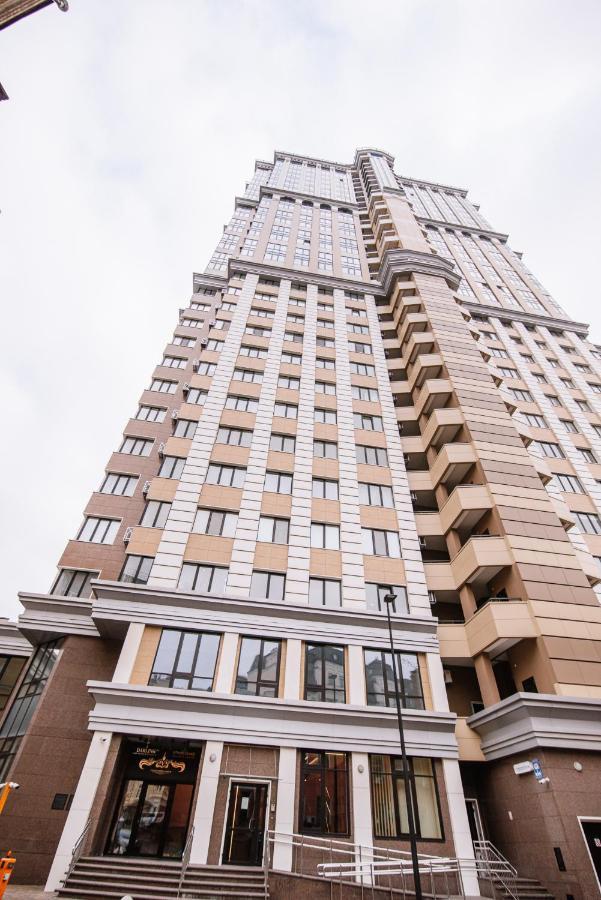Luxury For Business & Pleasure Royal 1 Kyiv Exterior foto