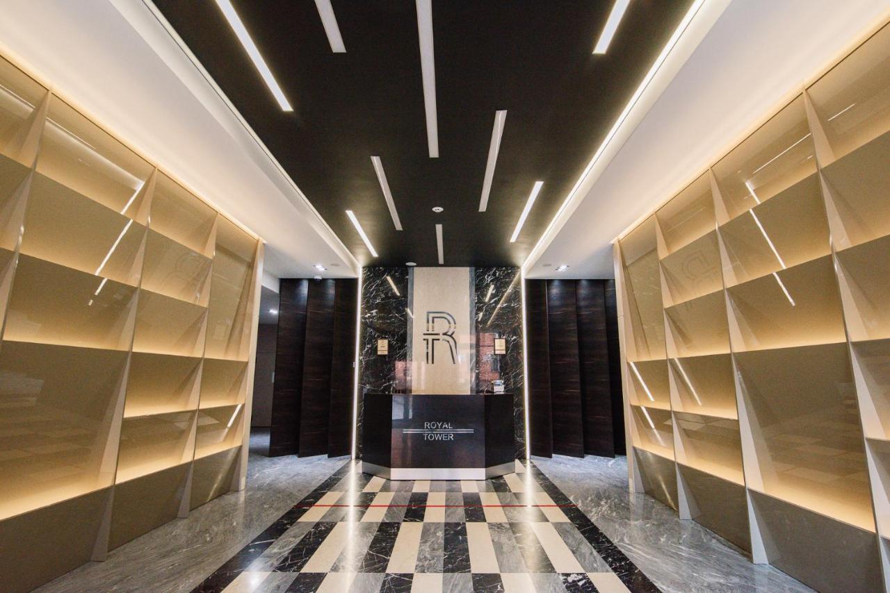 Luxury For Business & Pleasure Royal 1 Kyiv Exterior foto